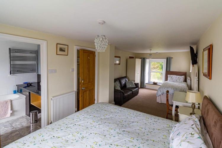 Maes Y Gwaelod Bed and Breakfast Llanwrtyd Wells Eksteriør billede